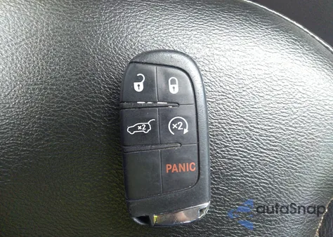 2018 Jeep Compass Latitude 4X4 из США, поврежденный, VIN 3C4NJDBB9JT393767